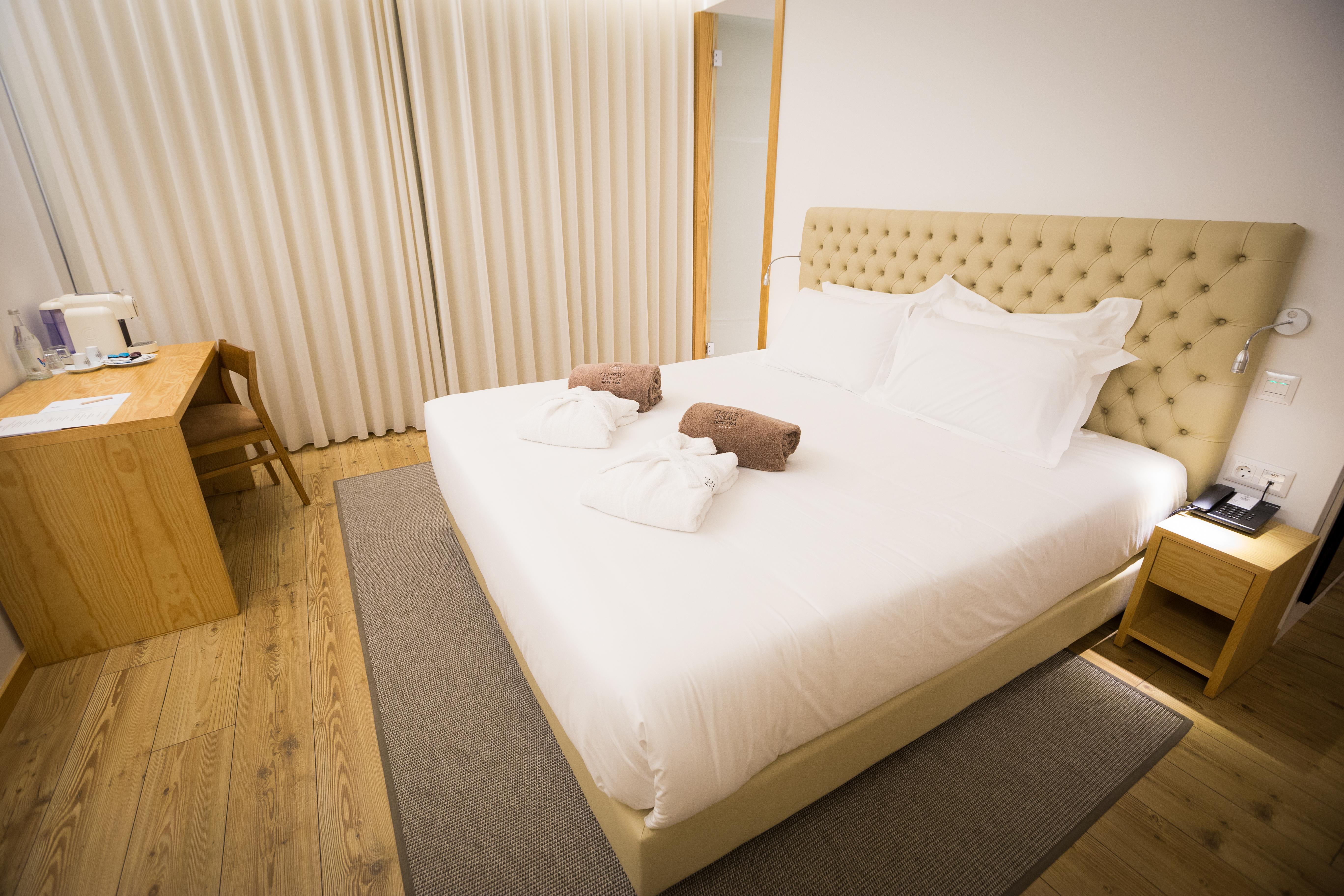Lam Hotel Селоріку-де-Башту Екстер'єр фото