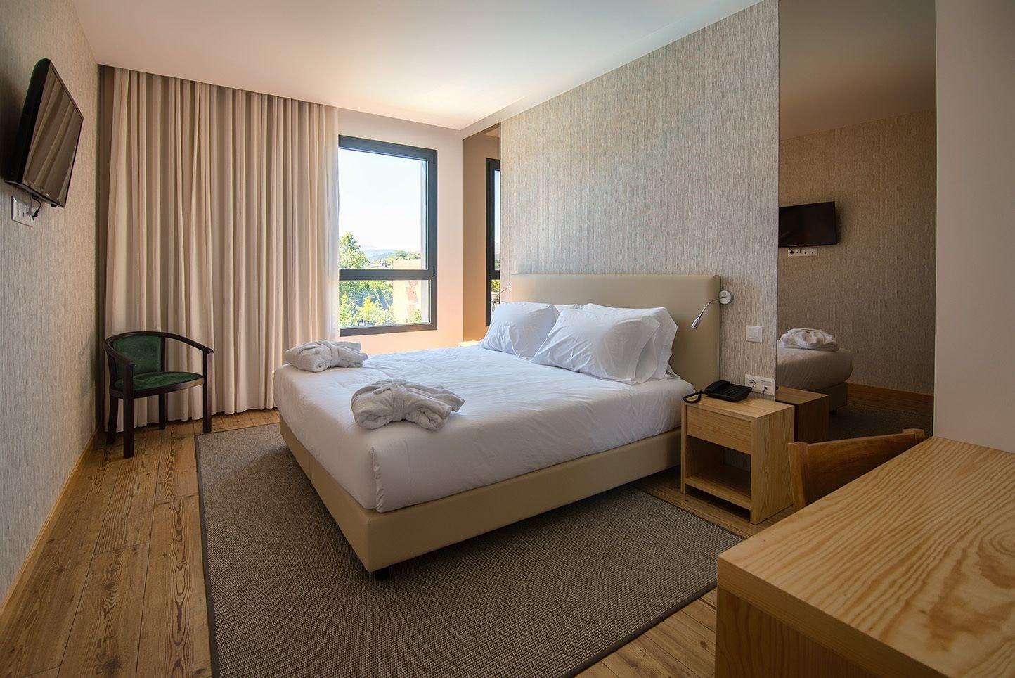 Lam Hotel Селоріку-де-Башту Екстер'єр фото