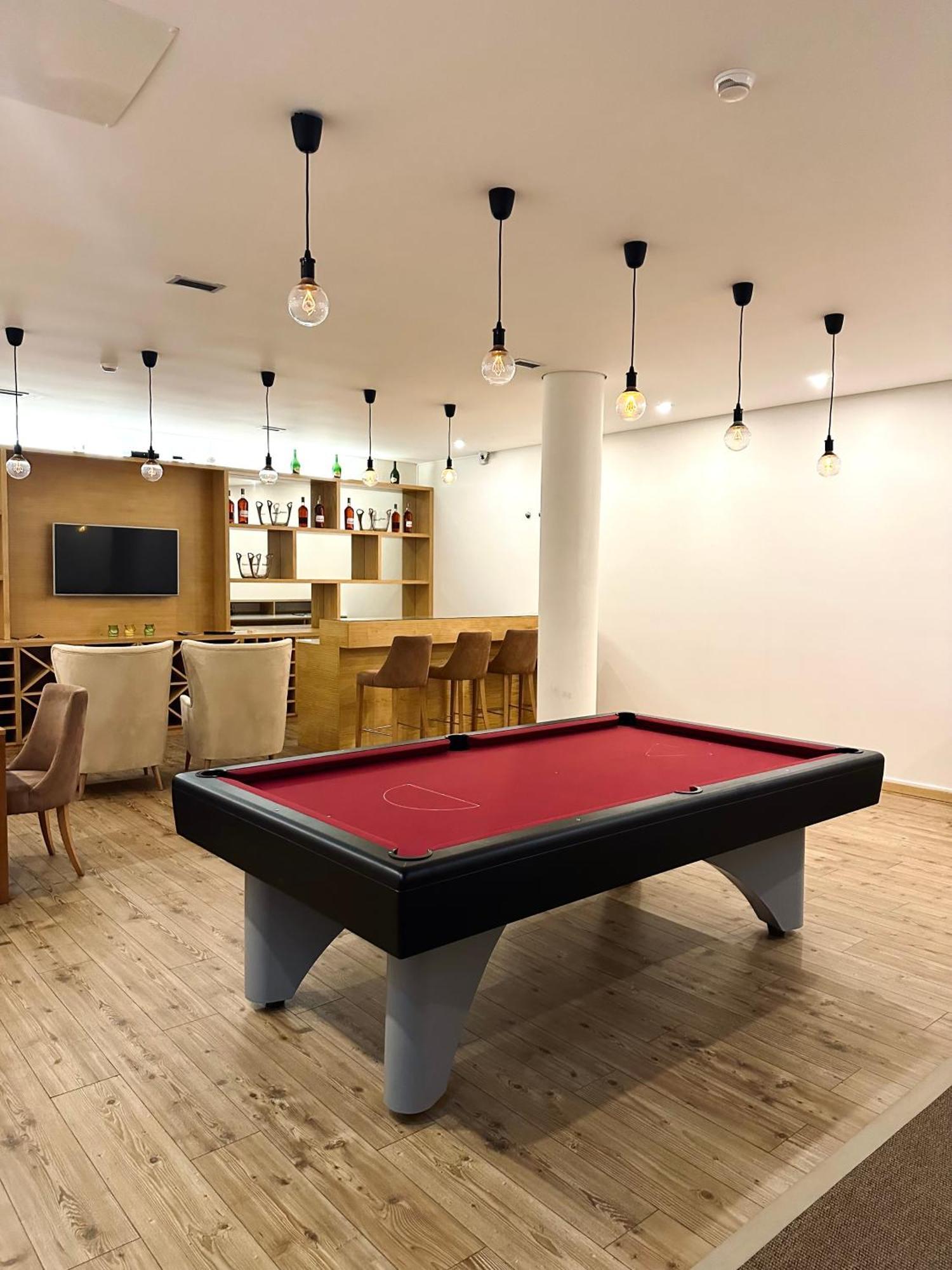 Lam Hotel Селоріку-де-Башту Екстер'єр фото